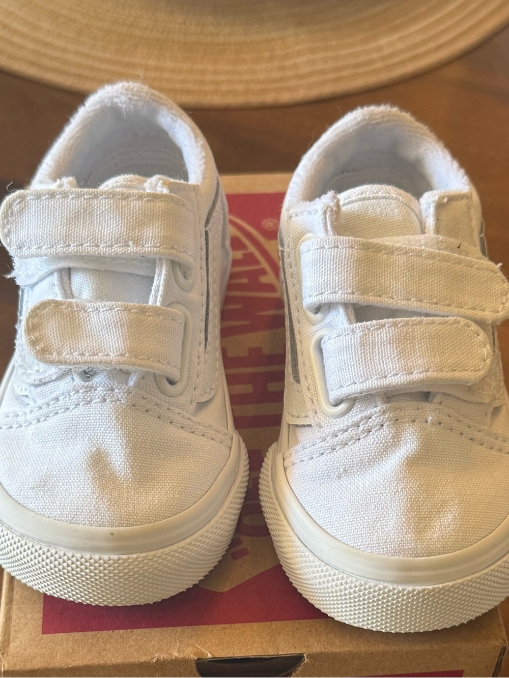 Vans White Canvas Velcro Sneakers 4C 
(box not included)